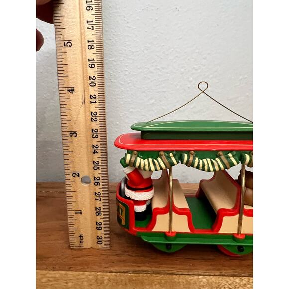 Vintage 1982 Hallmark Jolly Trolley Ornament - Picture 6 of 6